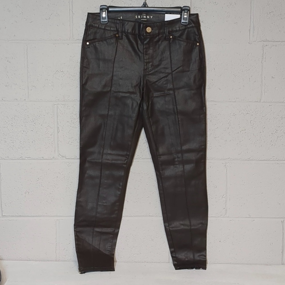 White House Black Market Black Ankle Pants